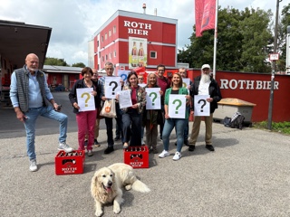 Initiative Zukunft vor der Brauerei Roth